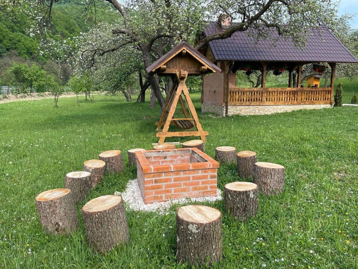 Bîrsana Pensiunea Hai In Maramures מראה חיצוני תמונה